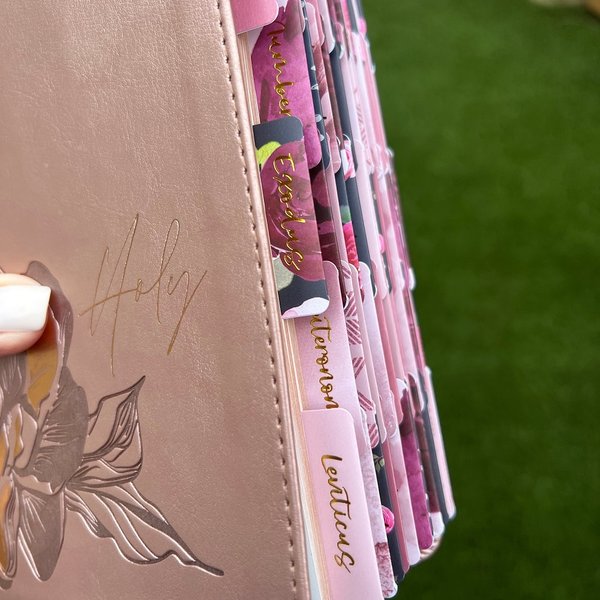 NLT Compact Giant Print Bible, Edition LeatherLike, Rose Metallic Peony, Red Letter with Floral Tabs