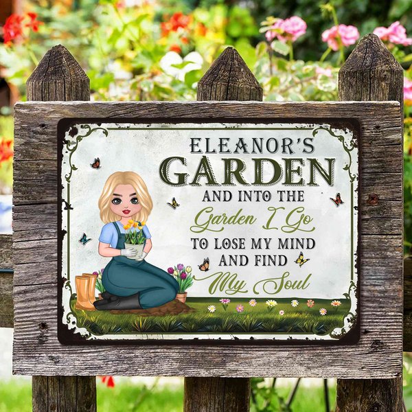 Personalized Vintage Cartoon Character Tinplate Garden Sign with Name Garden Decoration Birthday Gift for Gardening Lovers Grandparents