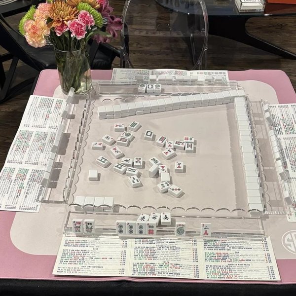 Lot de 4 supports de mahjong en acrylique transparent festonné, cadeau idéal pour les joueurs de mahjong lors d'une soirée de jeu