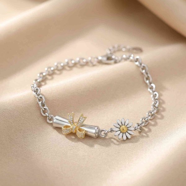 Bracelet de fleurs de naissance personnalisé, pour célébrer les étapes importantes de la vie Cadeau d'anniversaire pour elle/diplômée