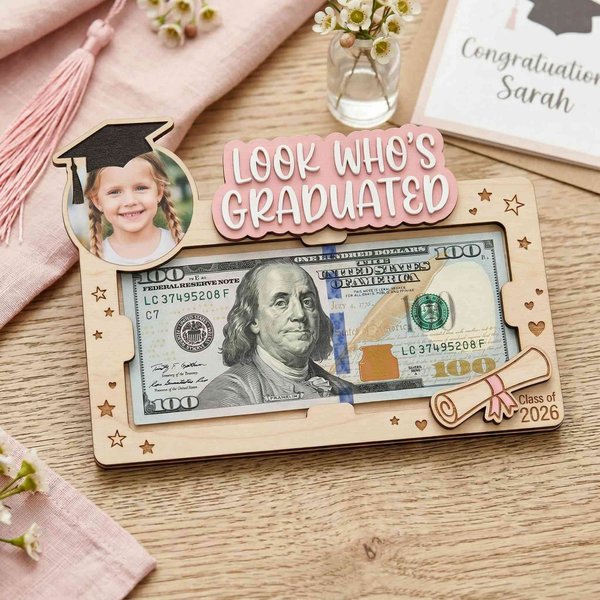 Personalized Graduation Cap Photo Wooden Money Holder with Year and Scroll Accent, Congratulations Class of 2026 Graduation Gift for Graduates