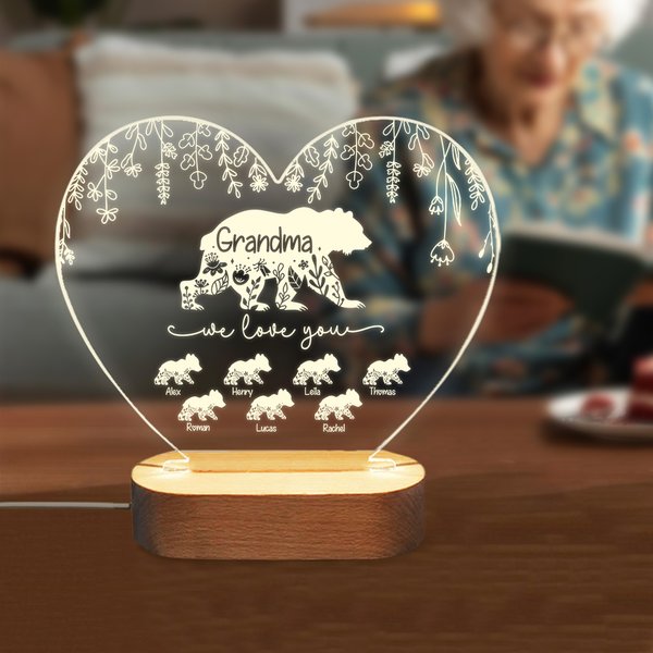 Personalized Cute Mom Bear LED Night Light with 1-12 Kid Bear Names and Wooden Base Home Decor Mother's Day Birthday Gift for Mom Grandma