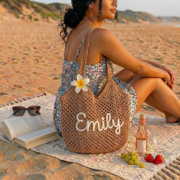 Personalized Crochet Beach Tote Bag with Name, Bridesmaid/Summer Gift for Her, Beach Wedding/Bachelorette Gift for Bridesmaid/Friend